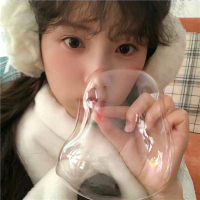 美丽笨女人